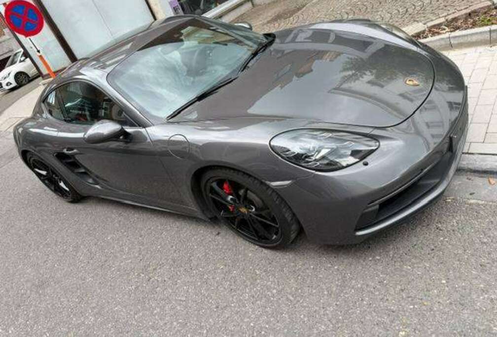 Porsche 718 Cayman GTS 2.5 Turbo PDK