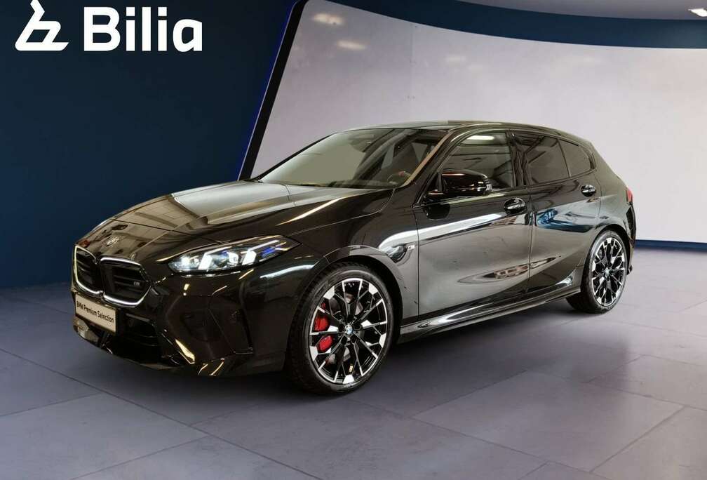 BMW M135i xDrive