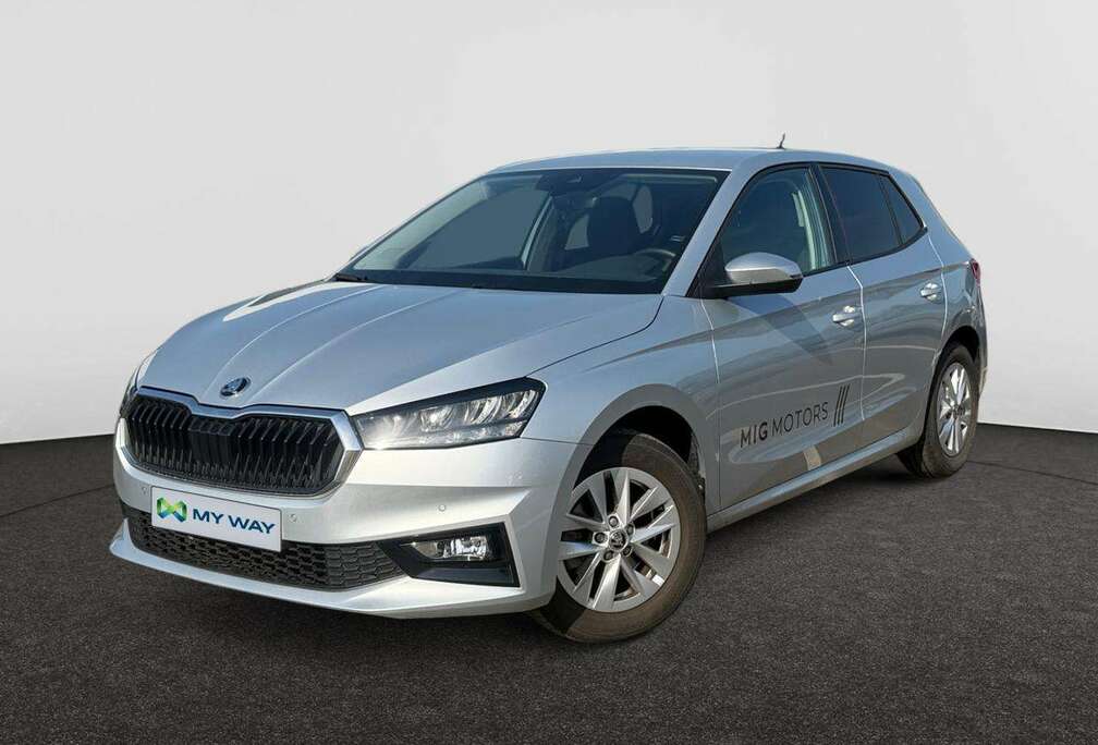 Skoda Corporate 1.0 TSI (115pk) AUTOMAAT /// Achteruitrijcamera ///Adaptieve cruise control /// Zetelverwarming vooraan ///
