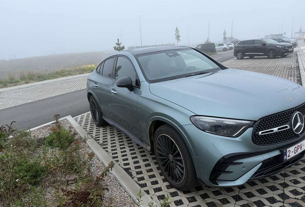 Mercedes-Benz Coupé d 4-Matic (EU6AP) - Amg Line Star Edition