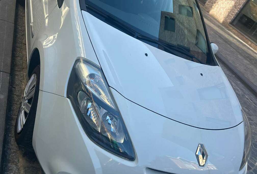 Renault 1.2i Exception