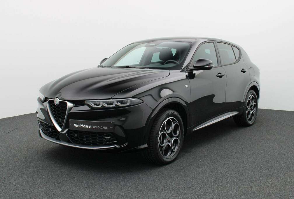 Alfa Romeo 1.3 T280 PHEV Q4 Ti Camera  PDC V+A  Adaptieve C