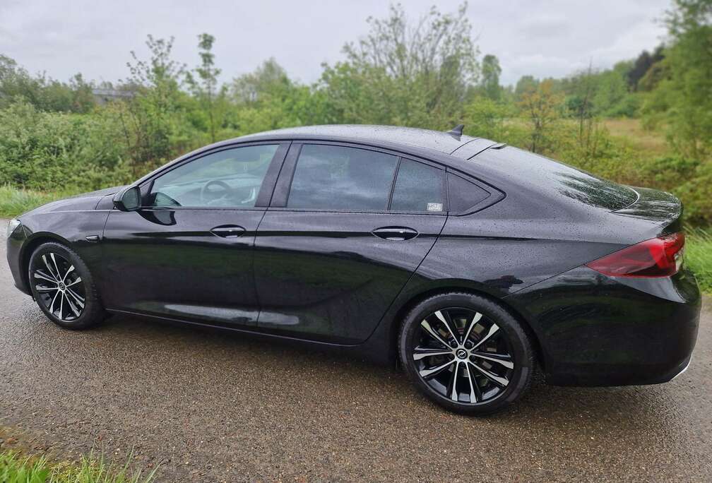 Opel Insignia Grand Sport 2.0 Turbo Ultimate