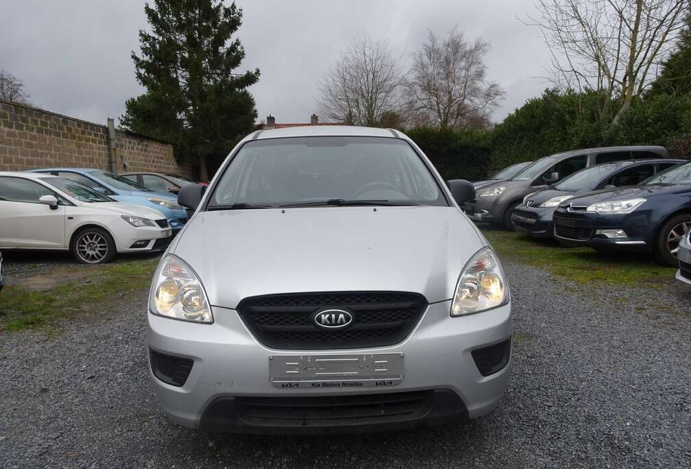 Kia Carens 2.0i EX CLIM JANTE \