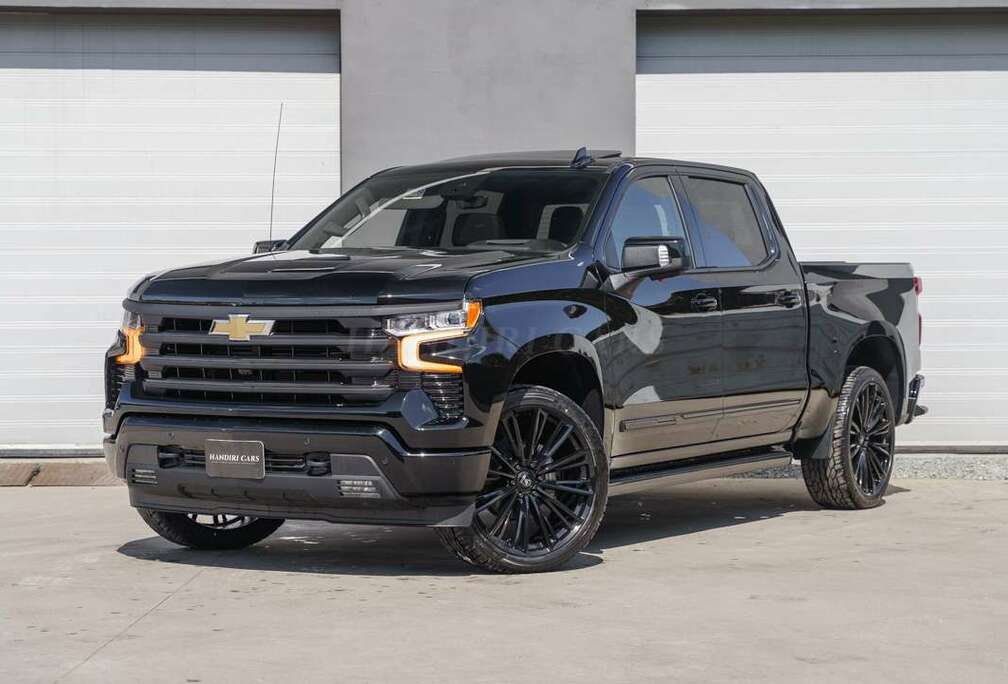 Chevrolet 2025 High Country Night € 71900 6.2L V8 24\