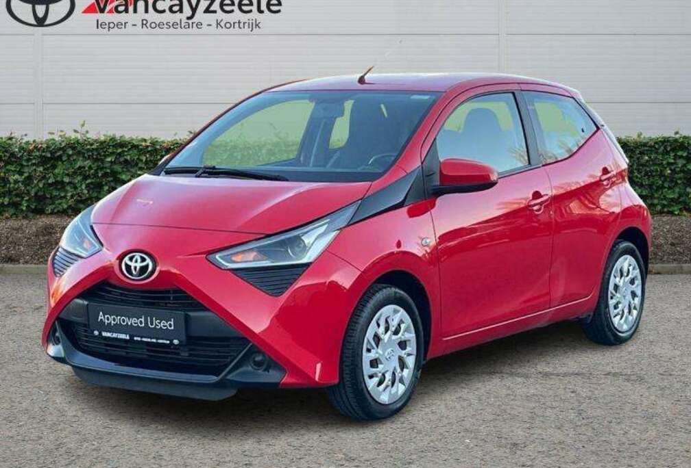 Toyota x-play II+AC+androidauto+carplay