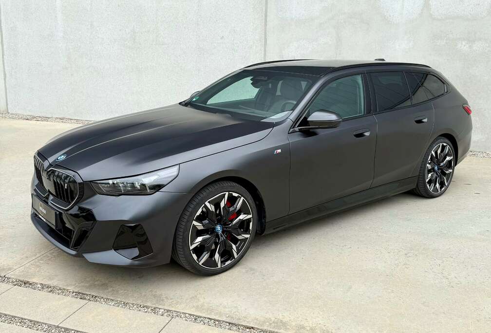 BMW eDrive 40 - M pakket - Btw - Full