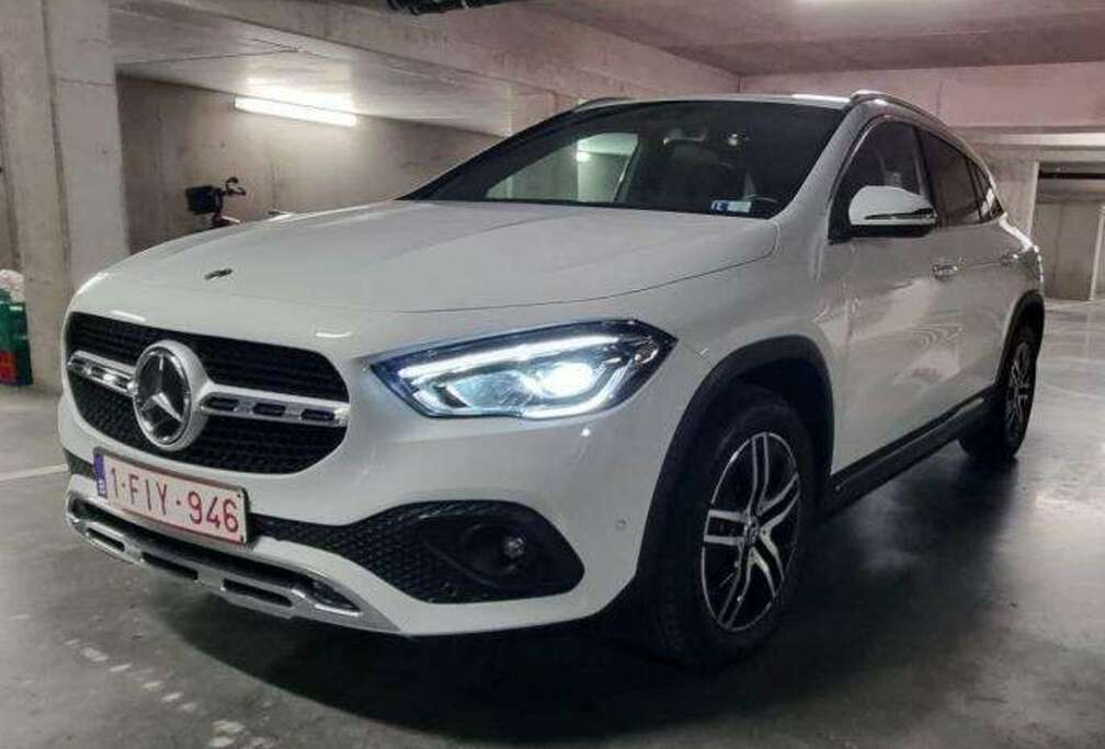 Mercedes-Benz Luxury Line