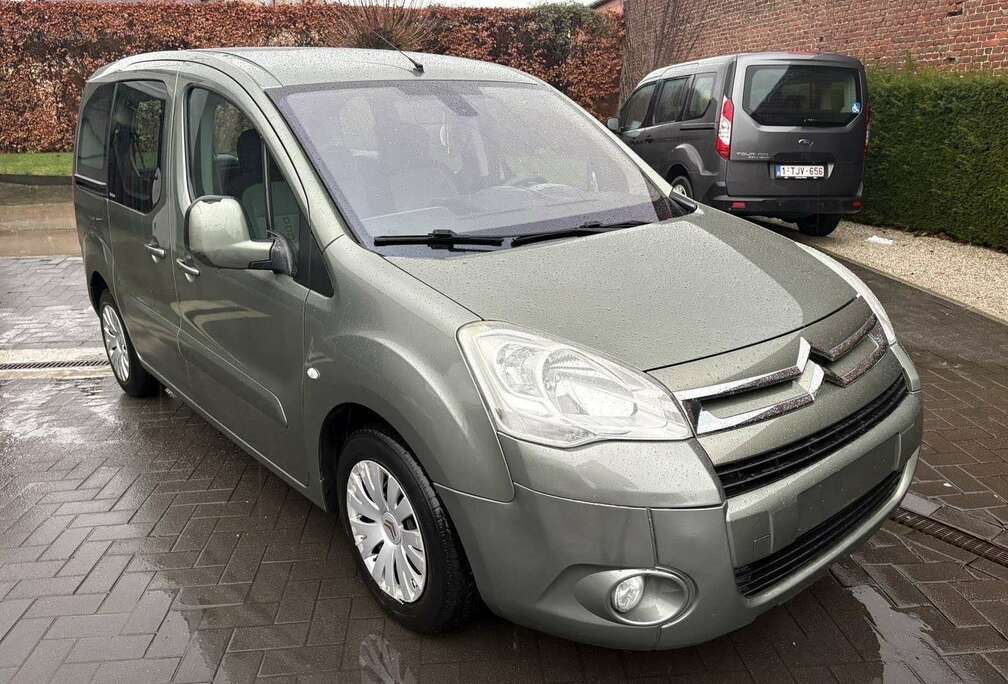 Citroen 1.6 Essence 110ch  Contrôle technique OK
