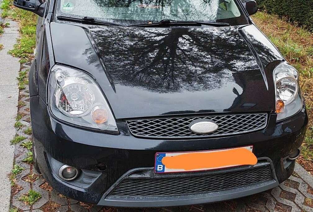Ford 1.4i 16v Trend