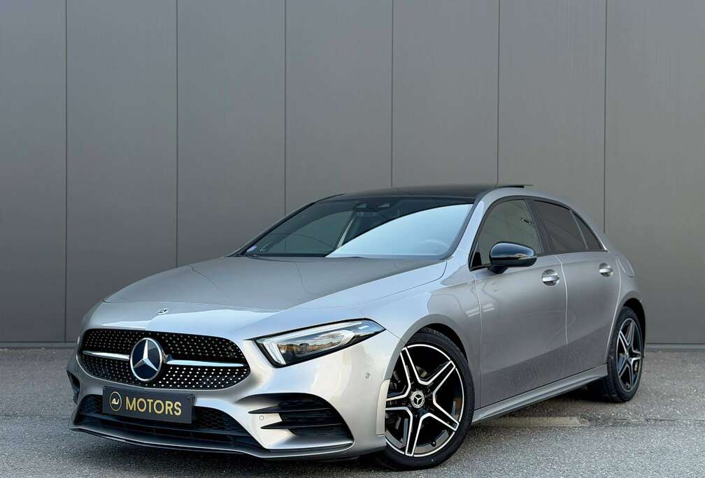 Mercedes-Benz 136cv Boite Auto. - Pack AMG - Pano - Burmester