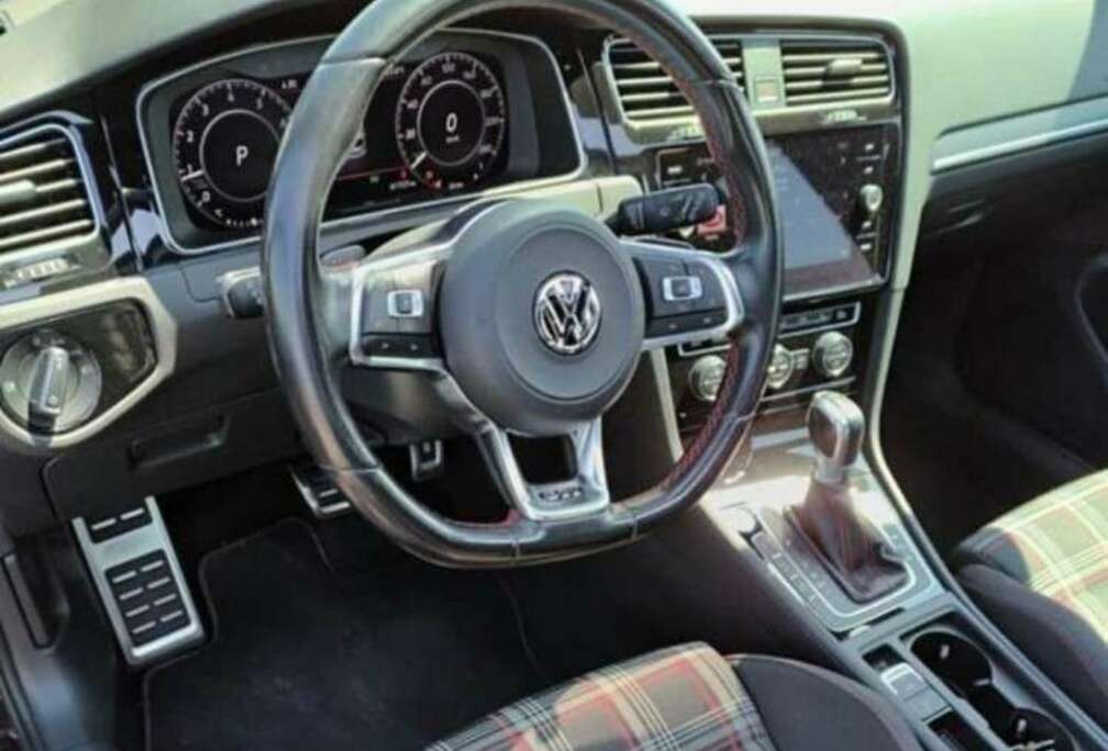 Volkswagen 2.0 TSI Performance DSG