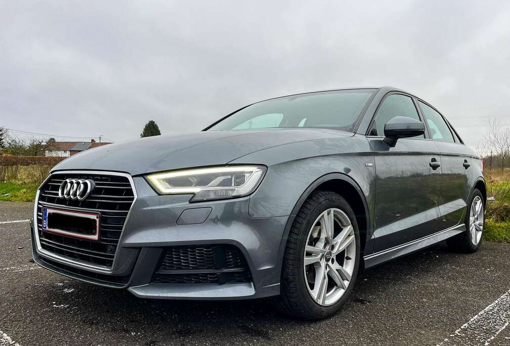 Audi 1.6 TDi 115Cv / S-Line / Automatique