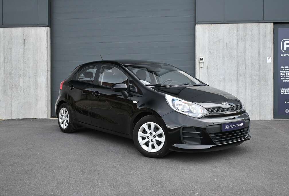 Kia Rio 1.2 / Parkeersensoren A/ Airco/ Radio/ USB