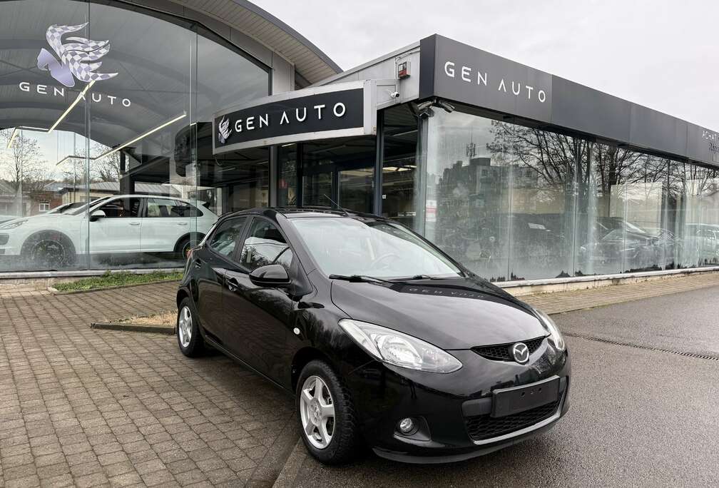 Mazda 1.3i Groove Airco * 12 MOIS GARANTIE *