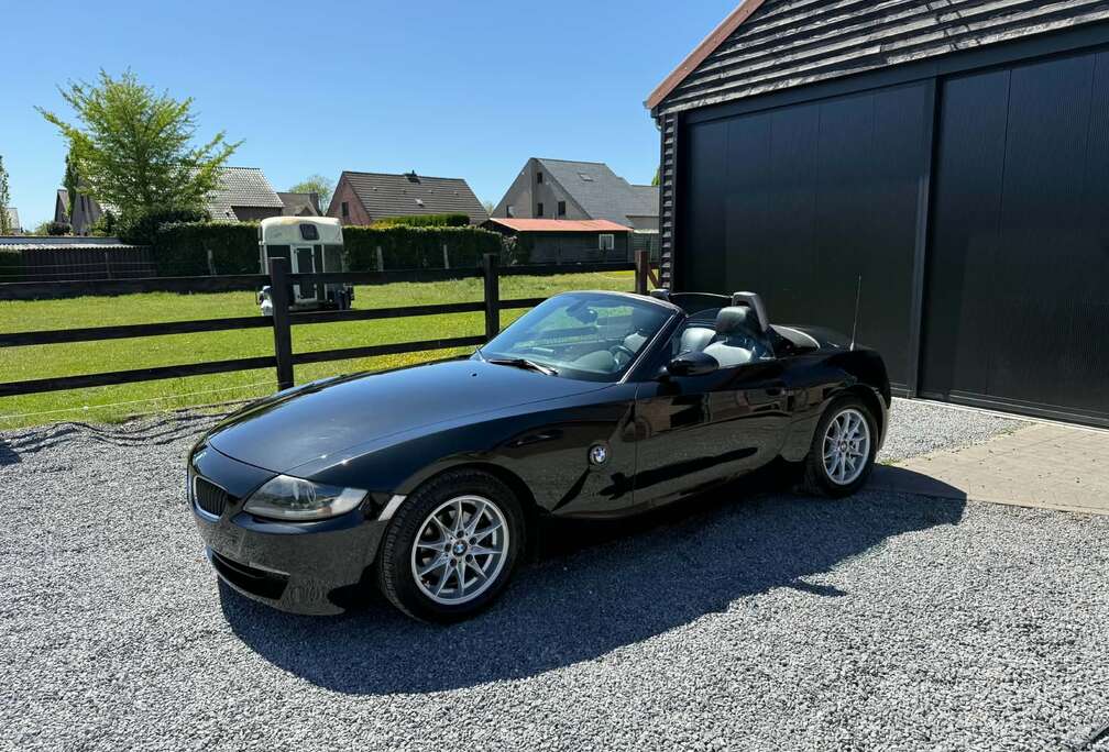 BMW Z4 2.0i 16v