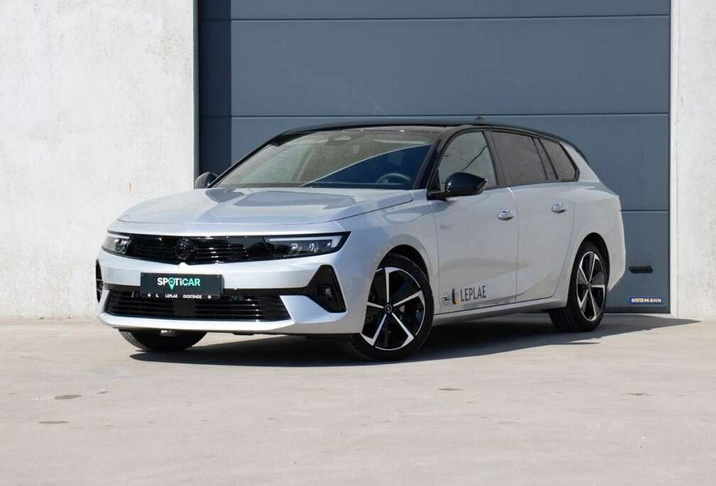 Opel Sports Tourer GS 1.2T AT8 130PK NAVI  CAMERA