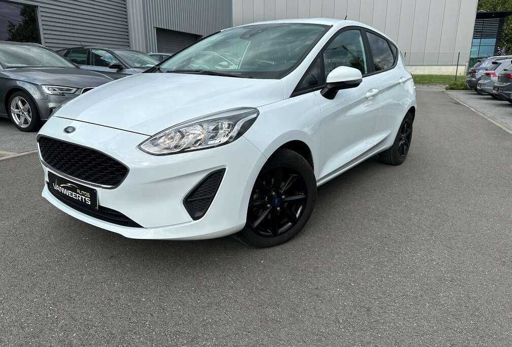 Ford 1.5 TDCi Connected, Carplay / Cruise control