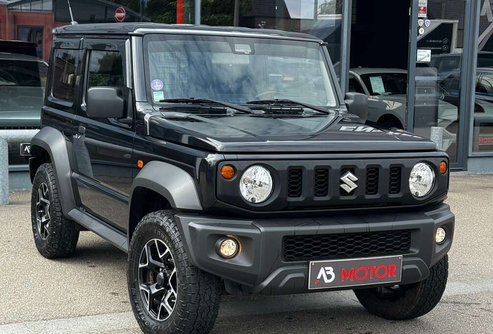 Suzuki Jimny 1.5i 4x4 102CV ATTACHE REMORQUE CLIM JA15\