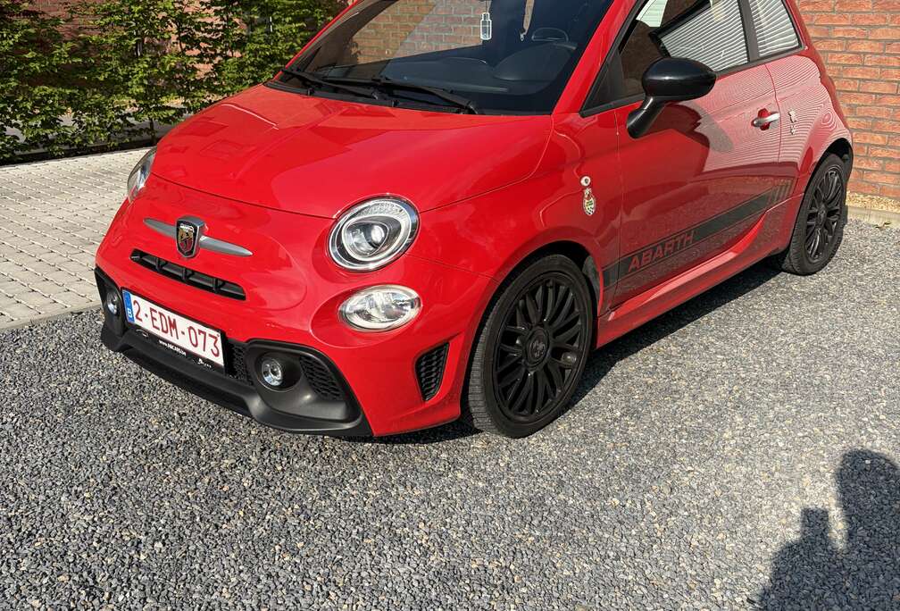 Abarth 1.4 T-Jet Edizione Rossa