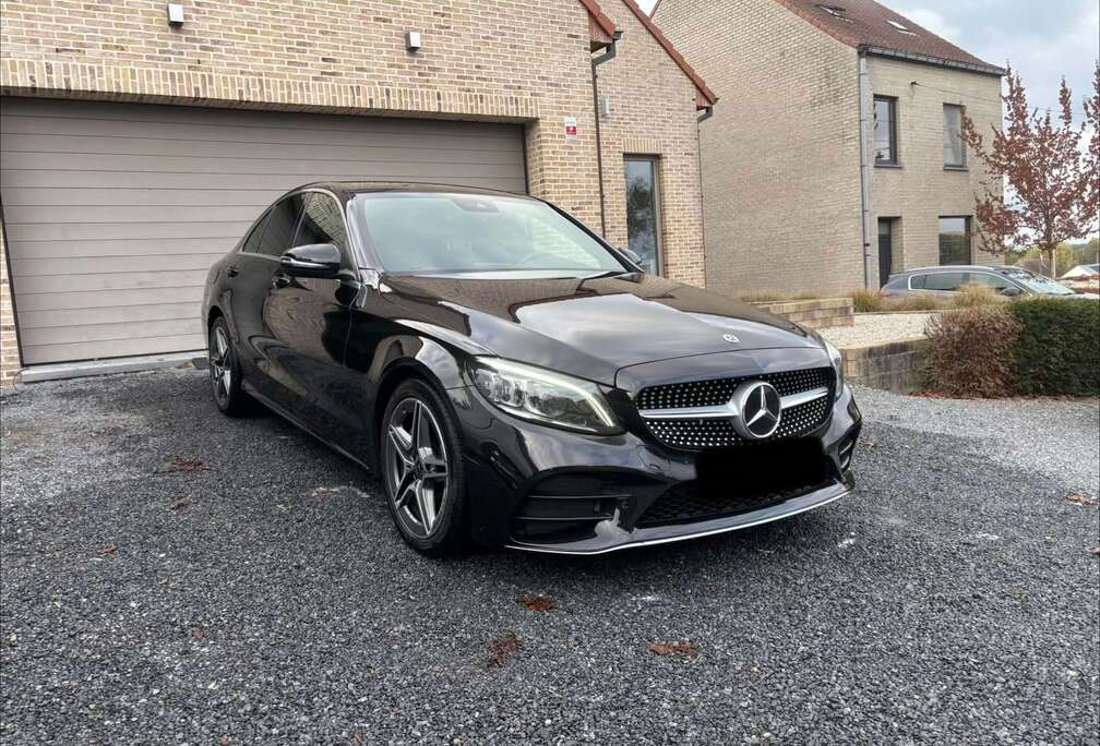 Mercedes-Benz AMG Line