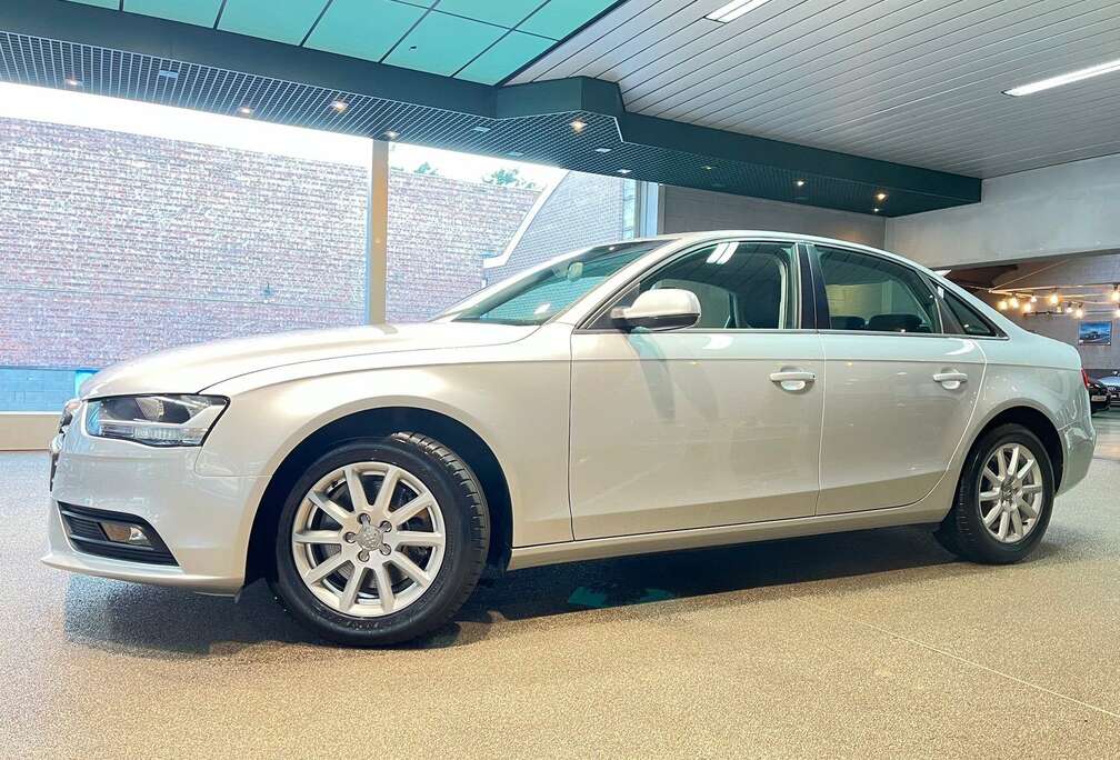 Audi 2.0 TDi * 93000km * Navi * Clim * Reg de vitesse