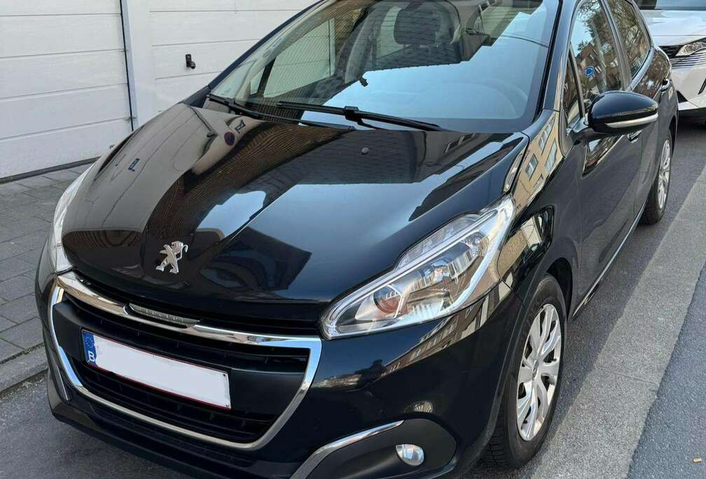 Peugeot 1.2i - EXPORT