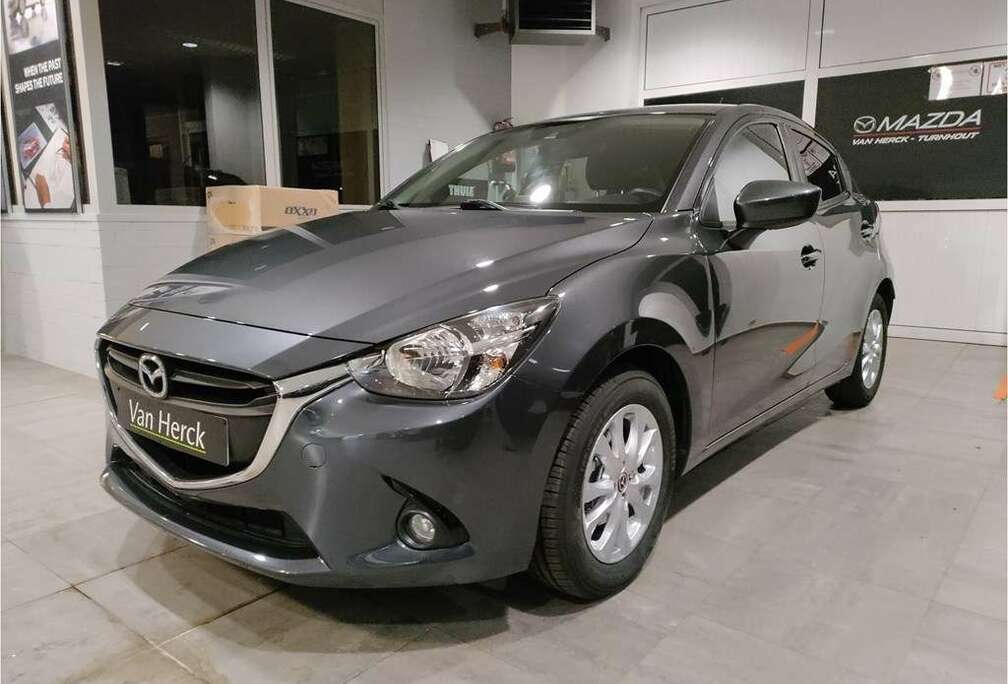 Mazda 1.5 SKYACTIV G * PLUG *