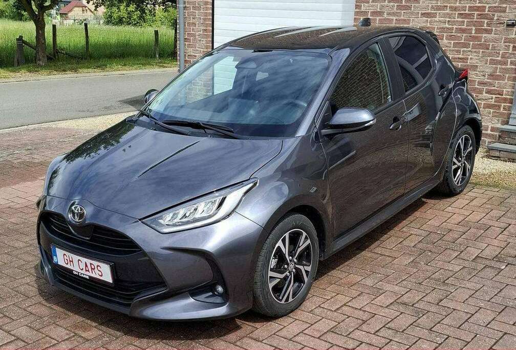 Toyota Hybride Sièges et volant chauffants Caméra Apple carplay Android auto