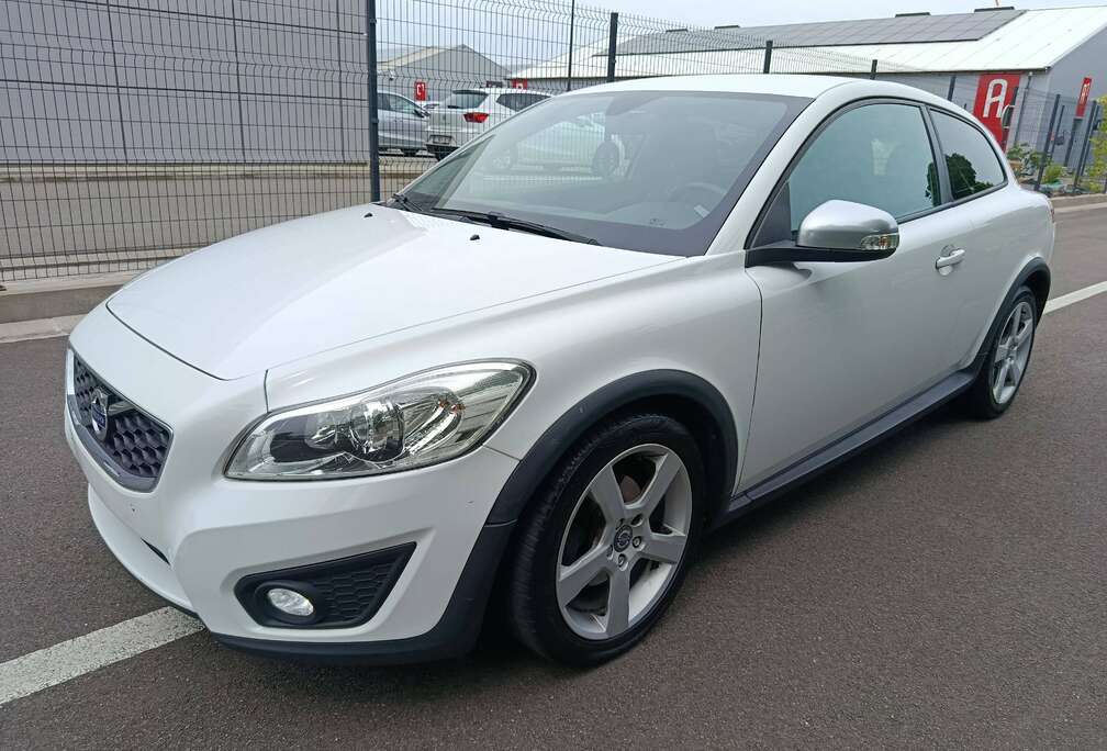 Volvo C30 1.6 D2 R-design