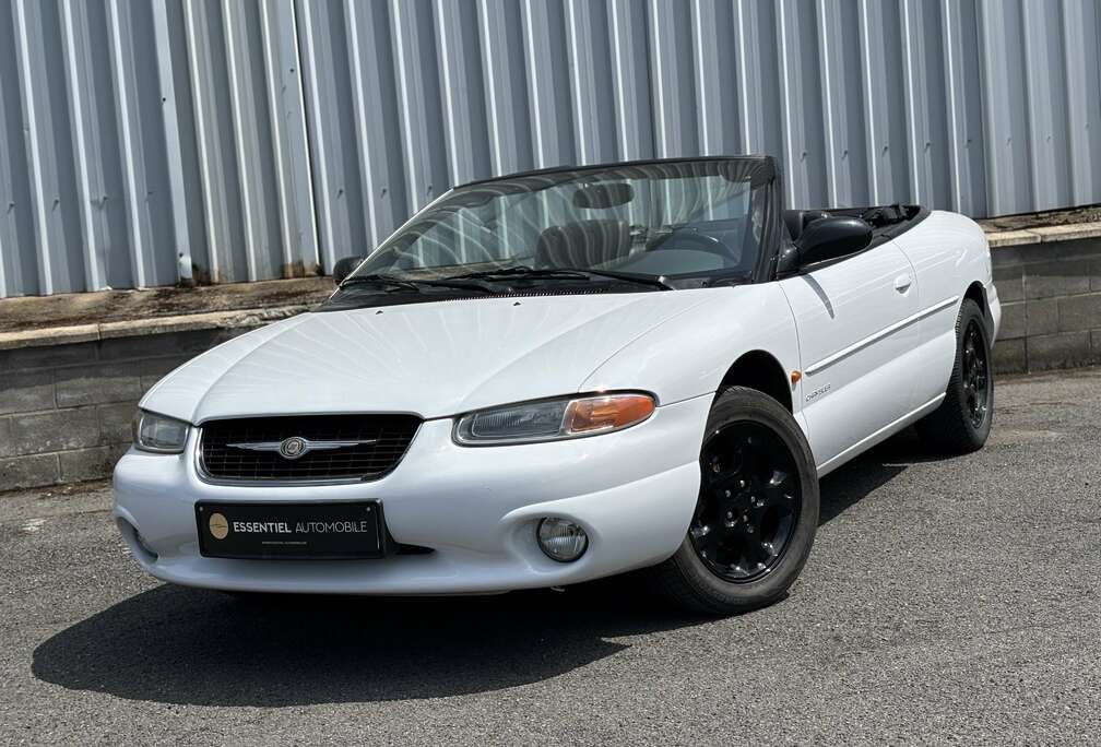 Chrysler 2.0i LX - Cabriolet - Climatisation - TOP ETAT