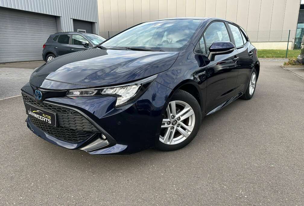 Toyota Hybrid 1.8 benzine + elektrisch, AUTOMAAT, CARPLAY/ CAMERA