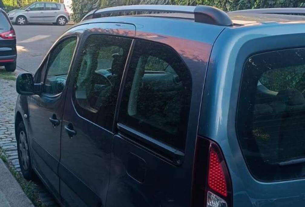 Peugeot FGN 120 L1 1.6e 90 CONFORT