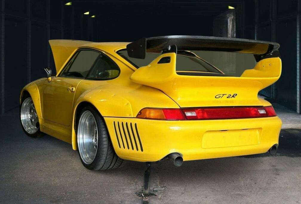 Porsche 911 993 GT2 EVO Recreation