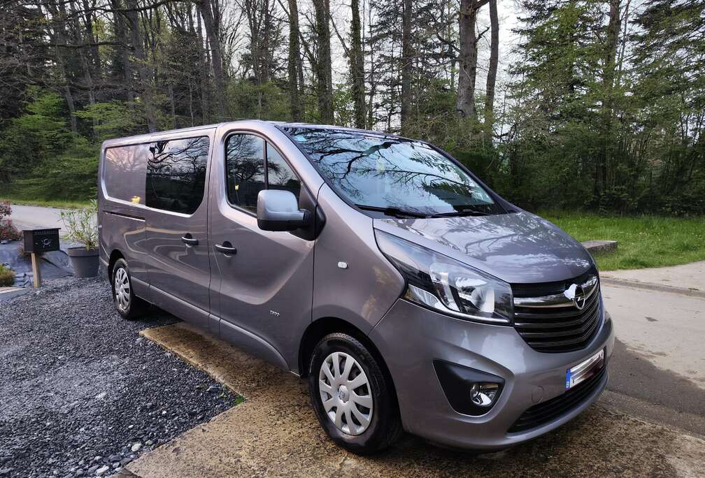 Opel 1.6 CDTi L2H1 BiTurbo 140cv