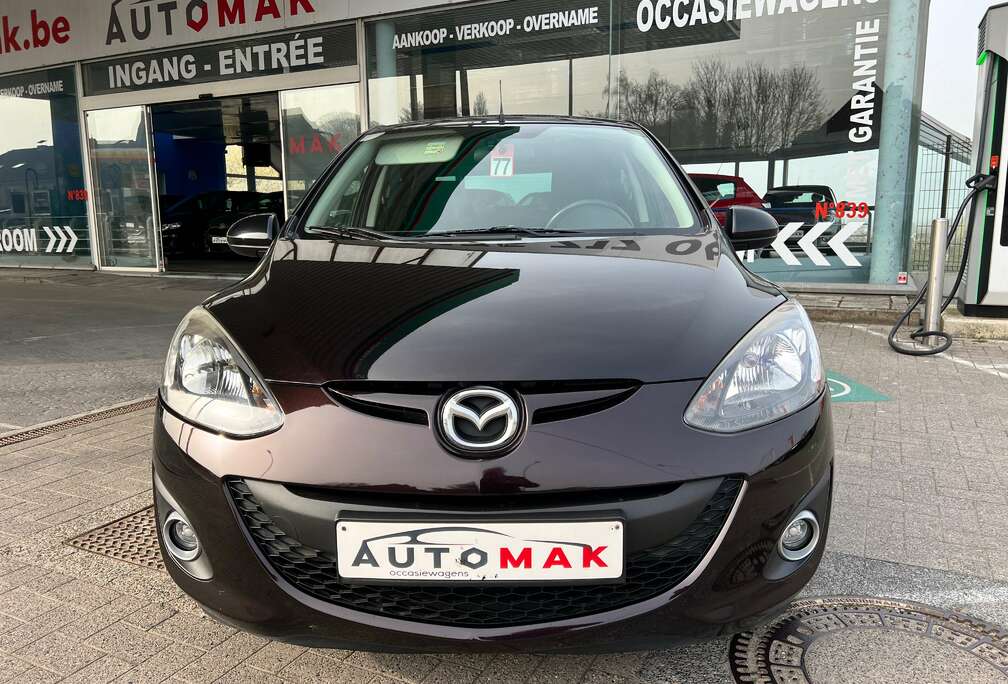 Mazda 2 1.3i Sport Navigator