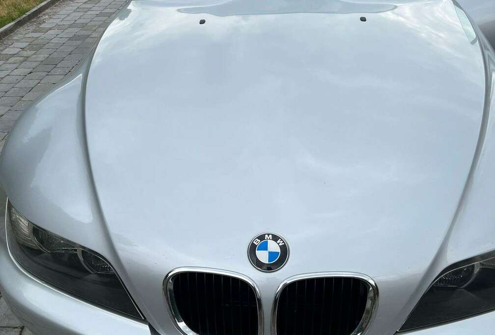 BMW 1.9i Roadster 1.8