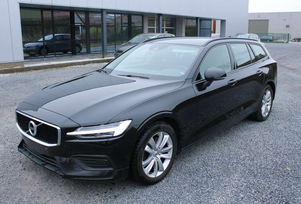 Volvo 2.0 B3 MHEV AUTOMATIC GPS CAMERA CRUISE