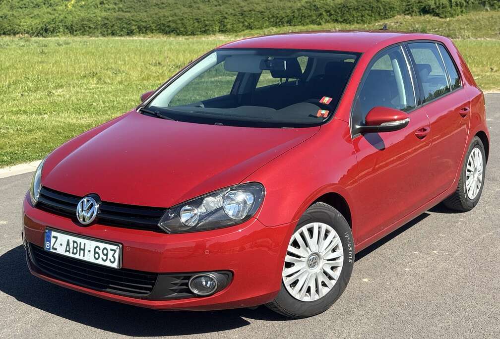 Volkswagen Golf 1.6 CR TDi Highline DPF