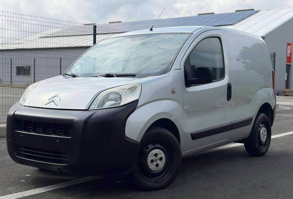 Citroen 1.4 HDi * Superbe état *  Tel 0492436959