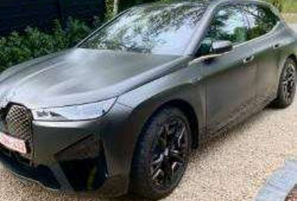 BMW iX 111.5 kWh M60