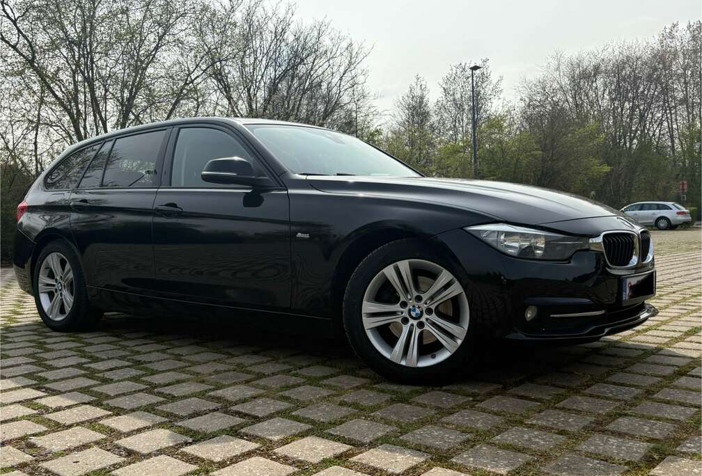 BMW 320d Touring Sport Line Head-Up