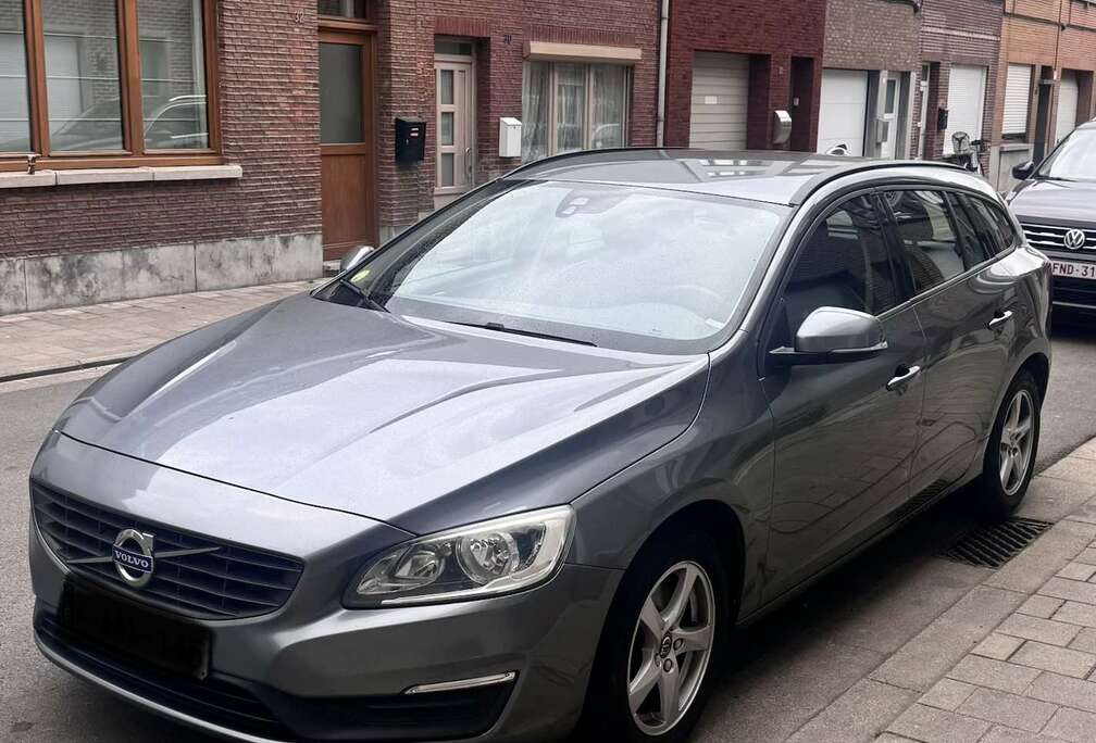 Volvo VOLVO V60 2015 2.0 DIESEL