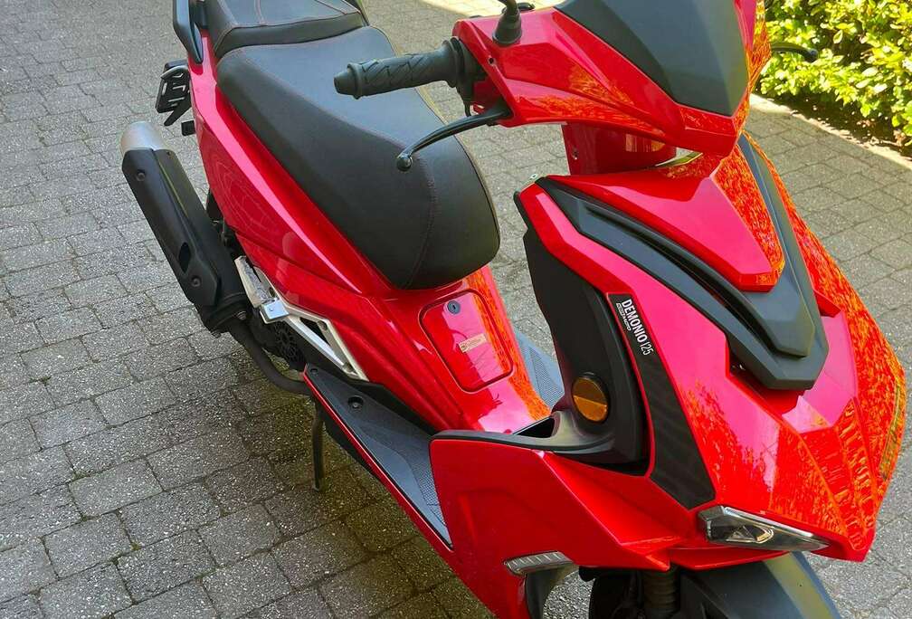 KSR Moto DEMONIO 125CC