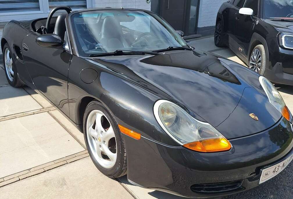 Porsche 2.5i