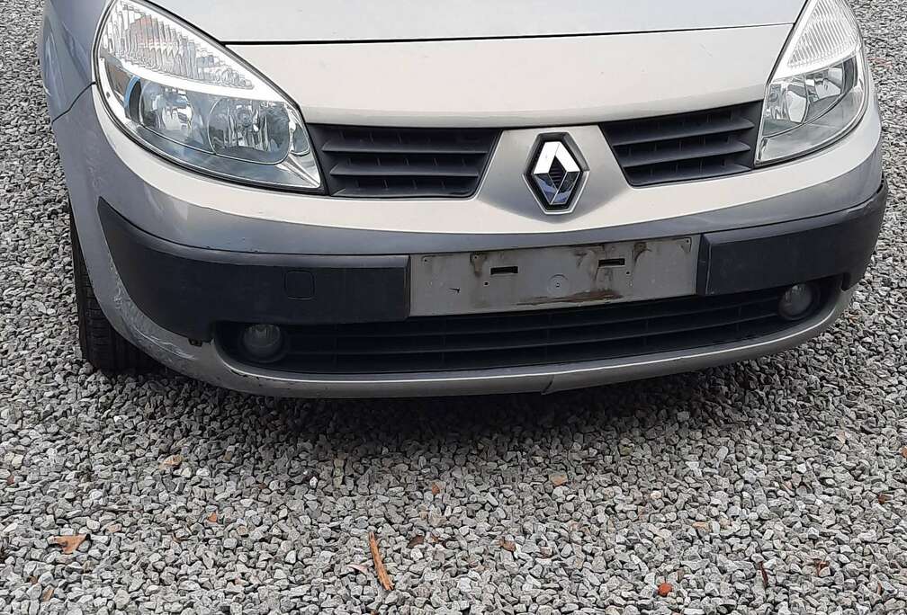 Renault 2.0i 16v Authentique Confort
