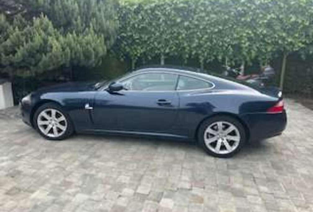 Jaguar XK 4.2 Coupe