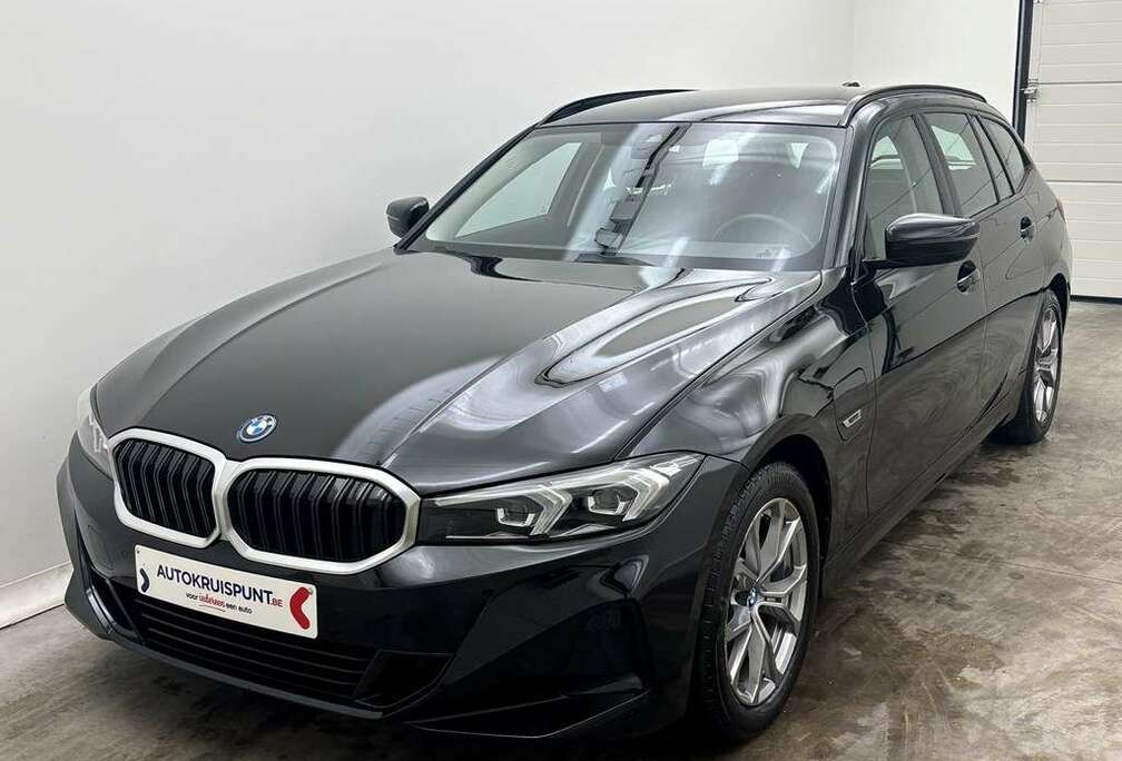 BMW eA PHEV Touring Face Lift Leder GPS Dig.Airco Appl