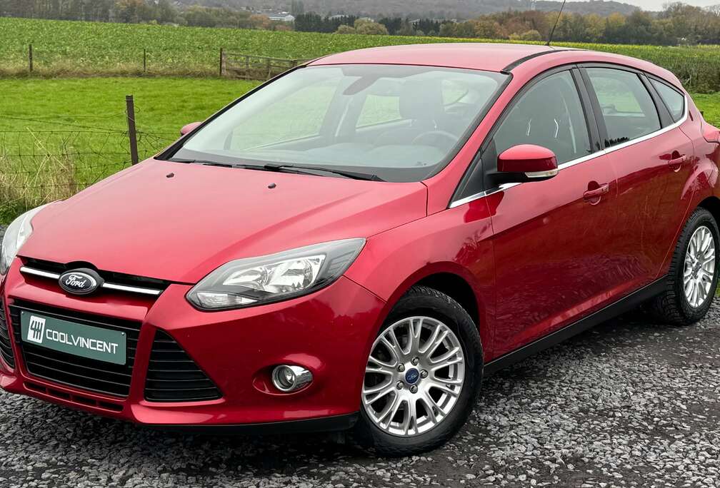 Ford 1.6i Ti-VCT Titanium // IMPECCABLE