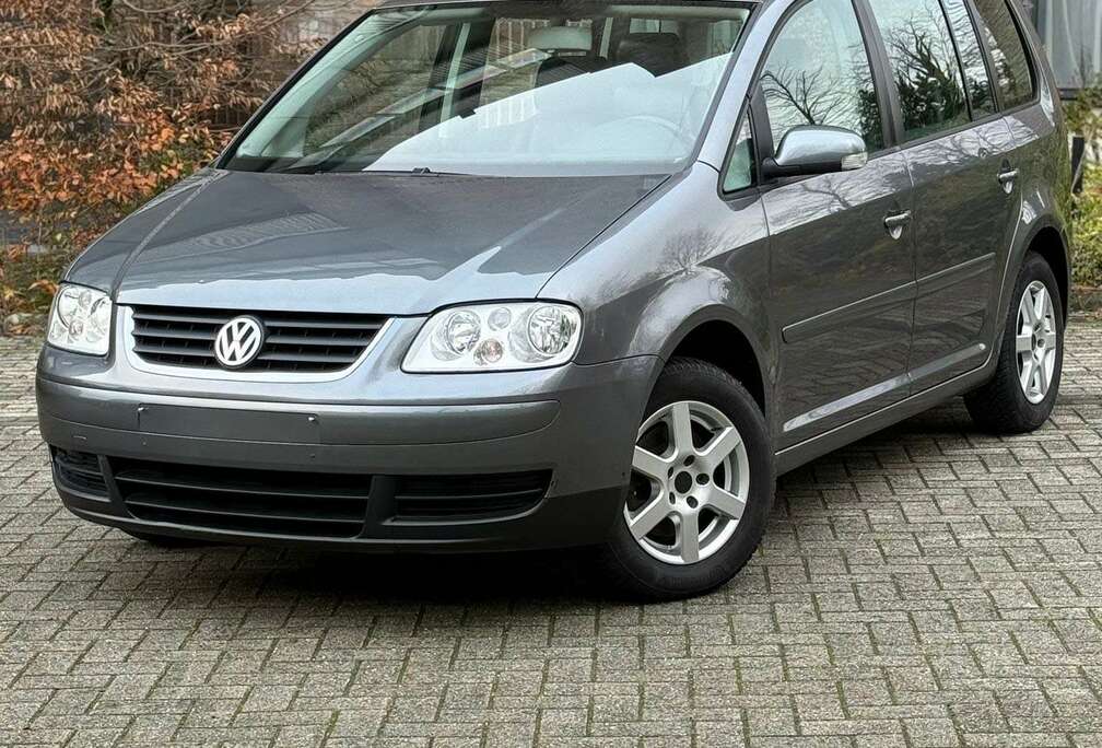 Volkswagen Volkswagen Touran 1.6 Essence 1er propriétaire